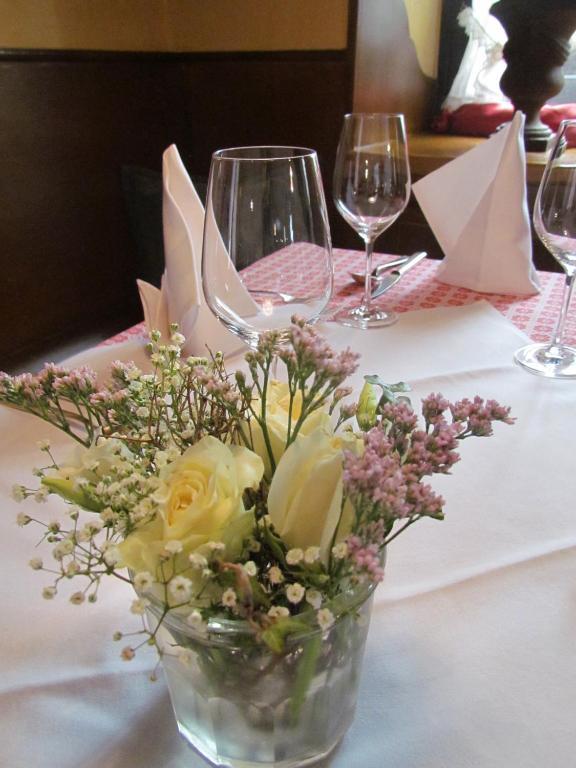 Gasthaus Zum Kreuz Hotel Freiburg im Breisgau Eksteriør billede