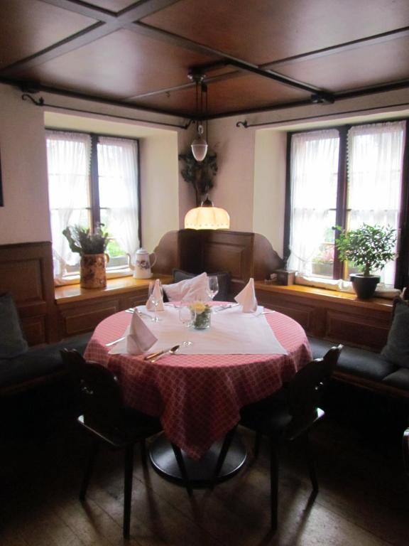 Gasthaus Zum Kreuz Hotel Freiburg im Breisgau Eksteriør billede