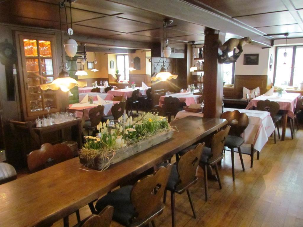 Gasthaus Zum Kreuz Hotel Freiburg im Breisgau Eksteriør billede