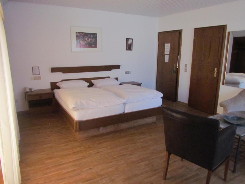 Gasthaus Zum Kreuz Hotel Freiburg im Breisgau Værelse billede