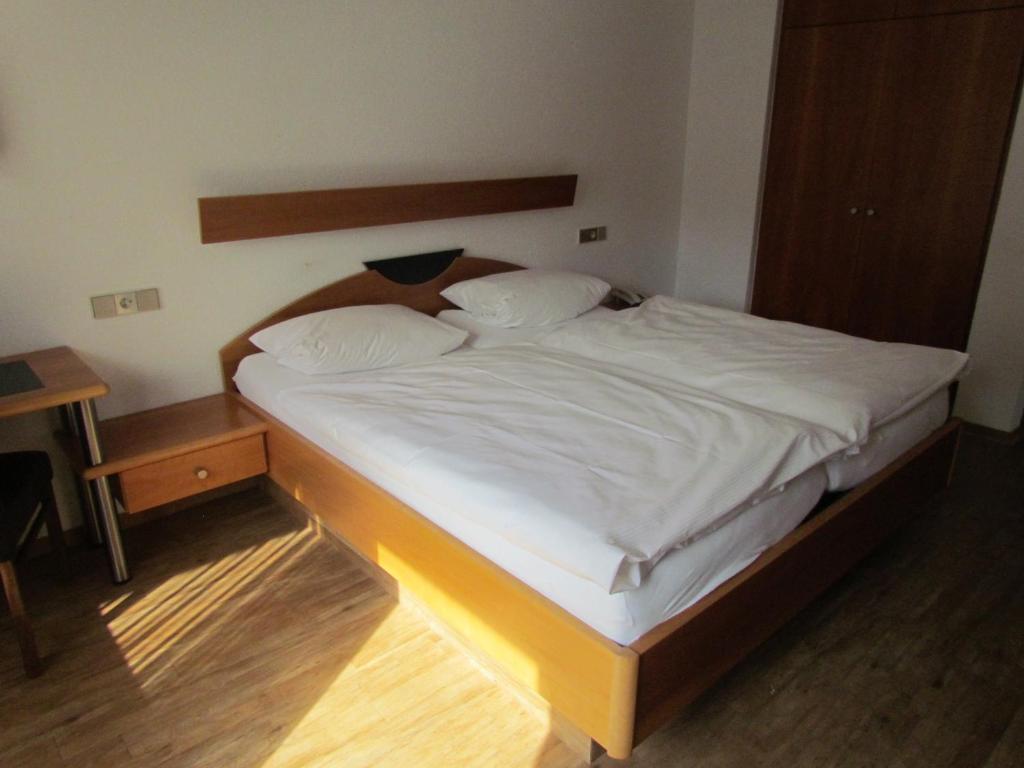 Gasthaus Zum Kreuz Hotel Freiburg im Breisgau Værelse billede